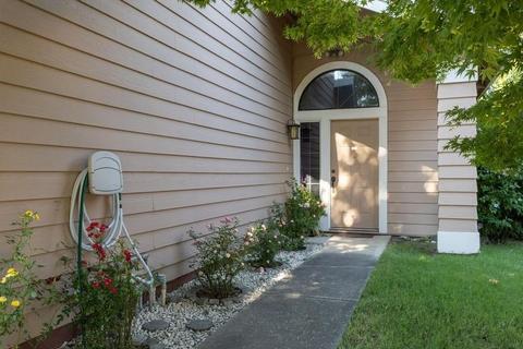 3660 Rio Loma Way, Sacramento, CA 95834 photo 2