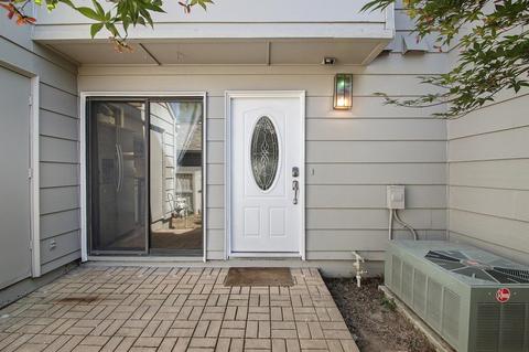 260 W Rumble Rd #D, Modesto, CA 95350 photo 7