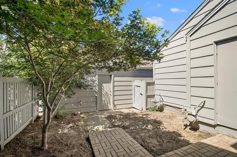 260 W Rumble Rd #D, Modesto, CA 95350 photo 6