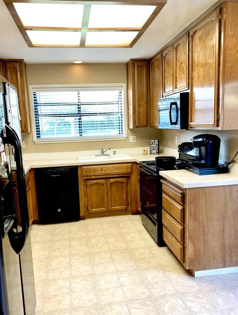 2504 Floyd, Modesto, CA 95355 photo 3