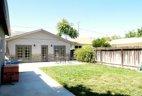 438 Main, Winters, CA 95694 photo 2