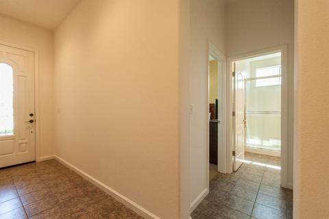 9100 Panoz Ct, Patterson, CA 95363 photo 5
