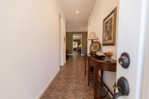 9100 Panoz Ct, Patterson, CA 95363 photo 4