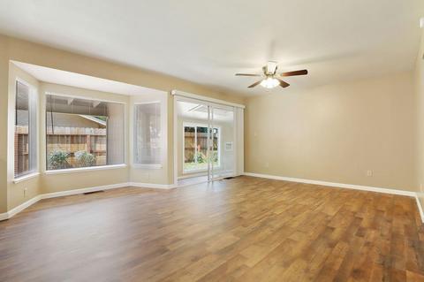 2801 E Orangeburg Ave, Modesto, CA 95355 photo 14
