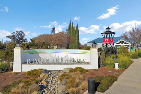18245 Millbrook Ave, Lathrop, CA 95330 photo 28