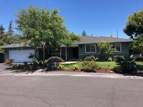 1086 Suess, Manteca, CA 95337 photo 1
