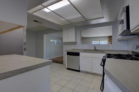 2335 Carol St, Modesto, CA 95354 photo 7