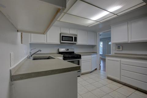 2335 Carol St, Modesto, CA 95354 photo 6