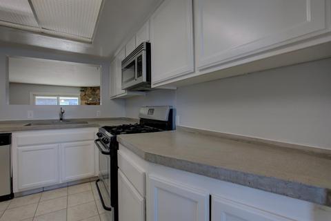 2335 Carol St, Modesto, CA 95354 photo 5