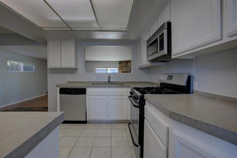 2335 Carol St, Modesto, CA 95354 photo 49