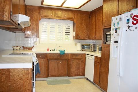 601 Leveland Ln, Modesto, CA 95350 photo 7