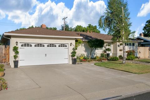 1152 Devine Dr, Lodi, CA 95240 photo 4