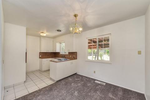 153 E Syracuse Ave, Turlock, CA 95380 photo 10
