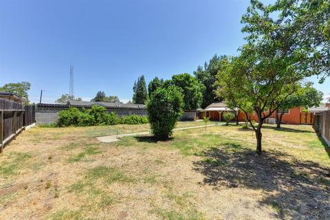 153 E Syracuse Ave, Turlock, CA 95380 photo 25