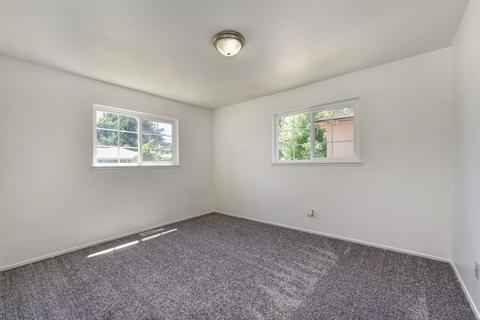 153 E Syracuse Ave, Turlock, CA 95380 photo 20