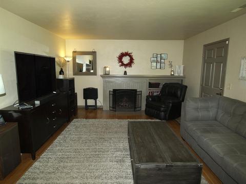 710 Hilton St, Modesto, CA 95350 photo 6