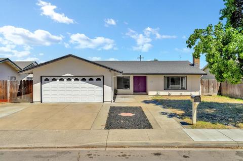3528 Longbridge Dr, Modesto, CA 95356 photo 4