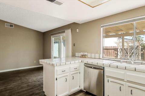 3528 Longbridge Dr, Modesto, CA 95356 photo 17