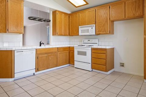 206 Idlewild Dr, Lodi, CA 95240 photo 10