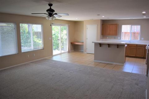 1904 St Peters St, Modesto, CA 95355 photo 10