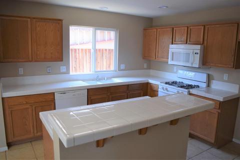 1904 St Peters St, Modesto, CA 95355 photo 11