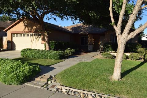 1904 St Peters St, Modesto, CA 95355 photo 3