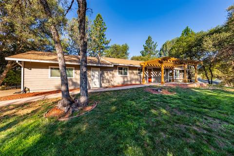 2250 Stoney Hill Ct, Cool, CA 95614 photo 1