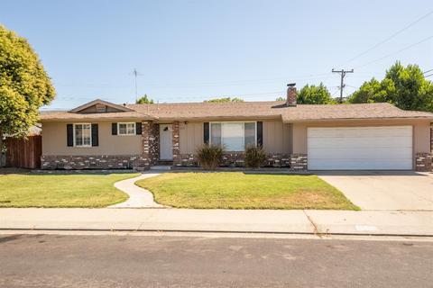 1251 Slayton Dr, Manteca, CA 95336 photo 2