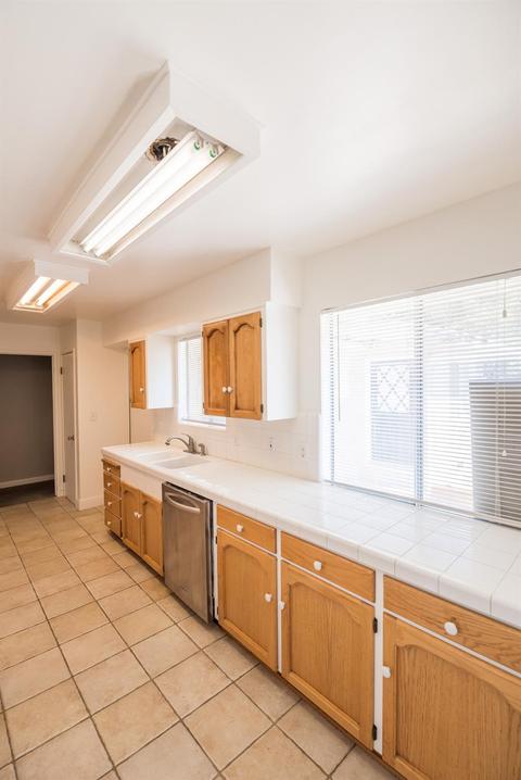 1251 Slayton Dr, Manteca, CA 95336 photo 7
