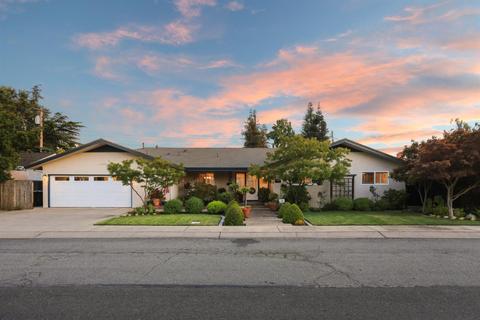 1900 Corbin Ln, Lodi, CA 95242 photo 1