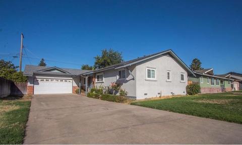1985 Xavier Ave, Turlock, CA 95382 photo 1