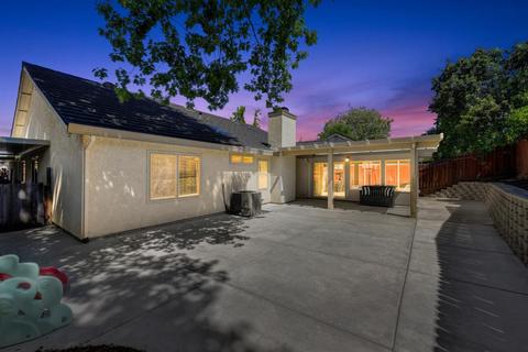 7664 Hillhaven Ct, Antelope, CA 95843 photo 2