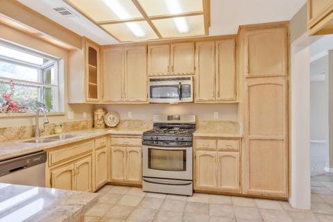 2835 Reyes Ln, Tracy, CA 95376 photo 11