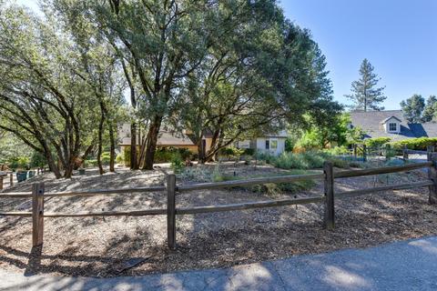 2860 Molly Ln, Placerville, CA 95667 photo 5