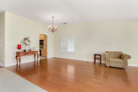706 Wynyard Cir, Manteca, CA 95337 photo 3