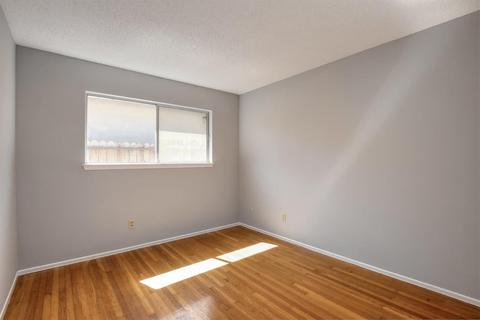 5825 Sharps Cir, Carmichael, CA 95608 photo 13
