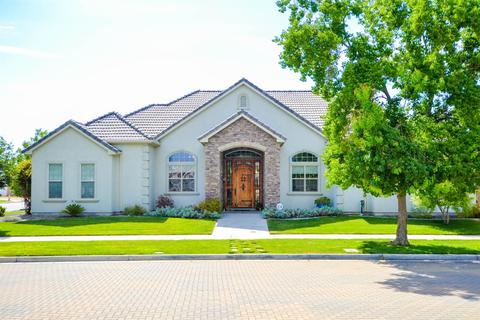 1011 Coconut Ln, Ripon, CA 95366 photo 1