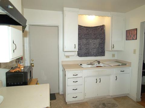 1905 Bloxham St, Modesto, CA 95355 photo 8