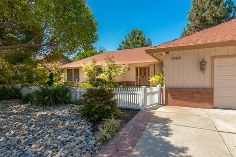 3909 Drakeshire Dr, Modesto, CA 95356 photo 3