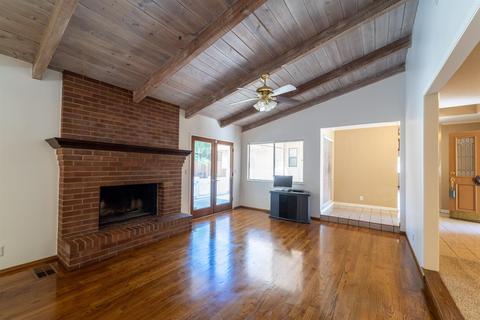 3909 Drakeshire Dr, Modesto, CA 95356 photo 9