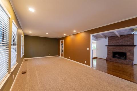 3909 Drakeshire Dr, Modesto, CA 95356 photo 7