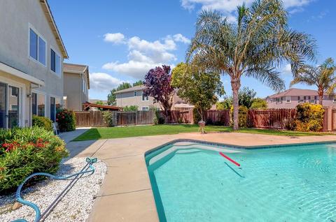 2361 Robert Gabriel Dr, Tracy, CA 95377 photo 5
