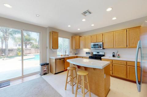 2361 Robert Gabriel Dr, Tracy, CA 95377 photo 7