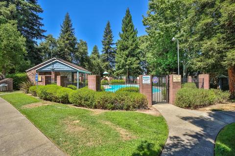 5207 Gibbons Dr, Carmichael, CA 95608 photo 4
