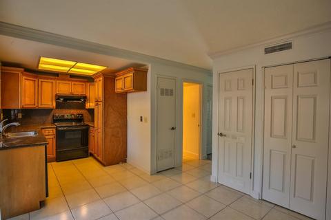 5207 Gibbons Dr, Carmichael, CA 95608 photo 10