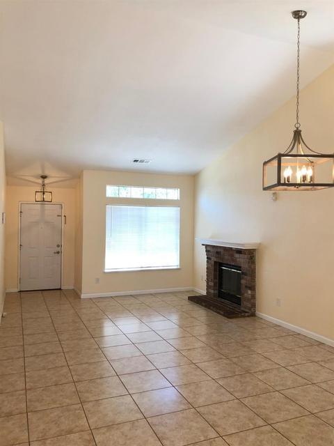 1529 Ironside Dr, Modesto, CA 95358 photo 5