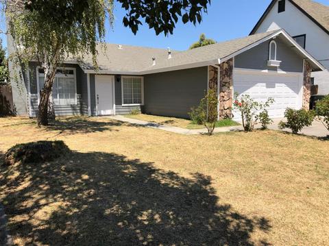 1529 Ironside Dr, Modesto, CA 95358 photo 3