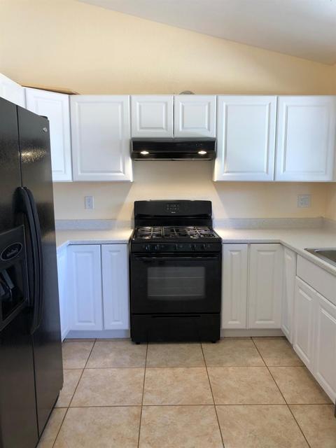 1529 Ironside Dr, Modesto, CA 95358 photo 8