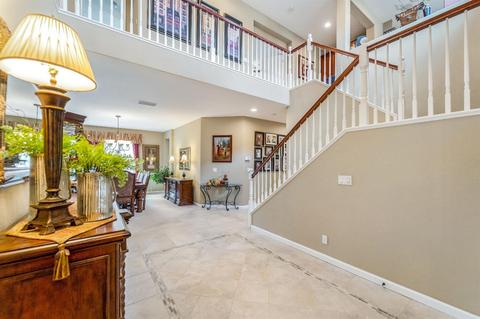 674 W Boesch Dr, Ripon, CA 95366 photo 2