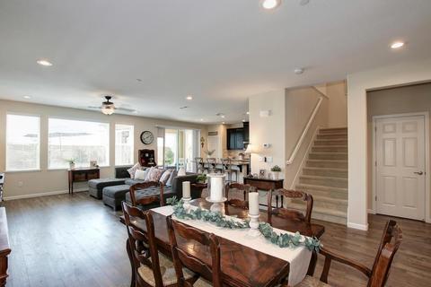 3918 Deergrass Cir, Rocklin, CA 95677 photo 3